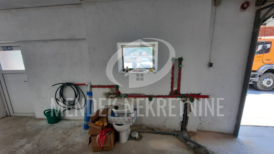 Commercial Property, 157 m2, For Rent, Ljubešćica